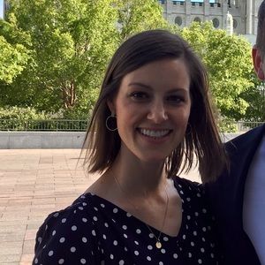 Meet your Posher, Amanda